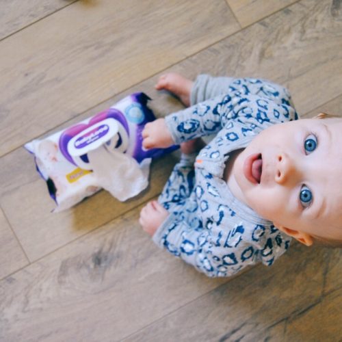 babylove wipes