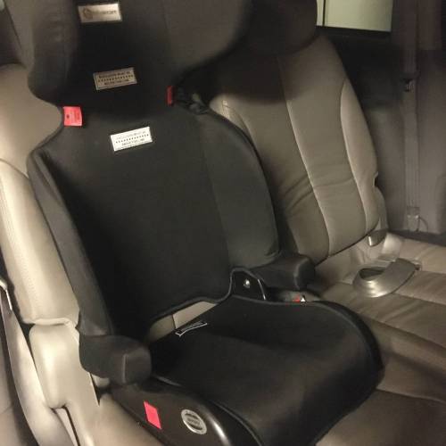 InfaSecure Stowaway Booster Seat Reviews, Feedback Tell Me Baby