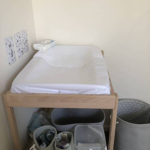 sniglar changing table