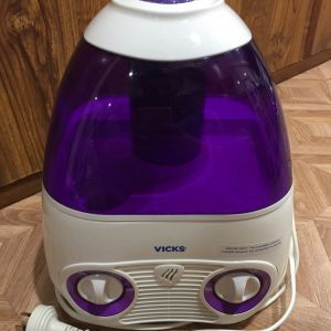 Vicks Starry Night Cool Moisture Humidifier Reviews | Tell Me Baby