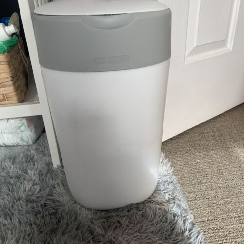 Tommee Tippee Twist & Click Nappy Disposal Bin Reviews Tell Me Baby