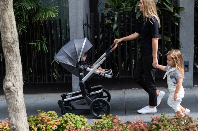 7 thoughts new parents have when using a pram for the first time Tell